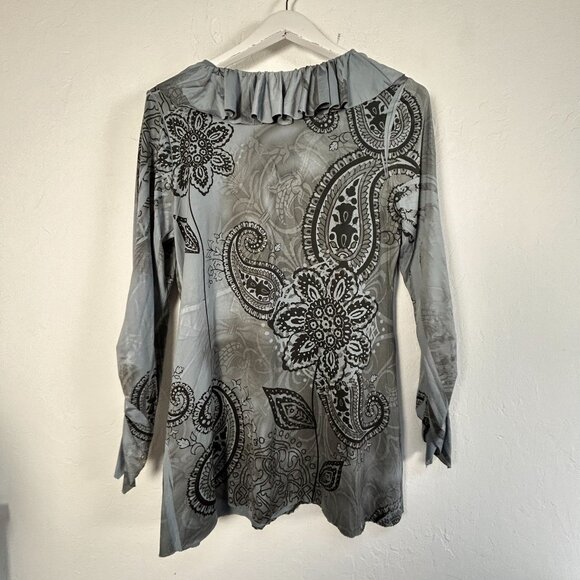 DB Sport Womens Paisley Ruffle V-Neck Long Sleeve Top Blouse Large Gray Stretch - Picture 2 of 9
